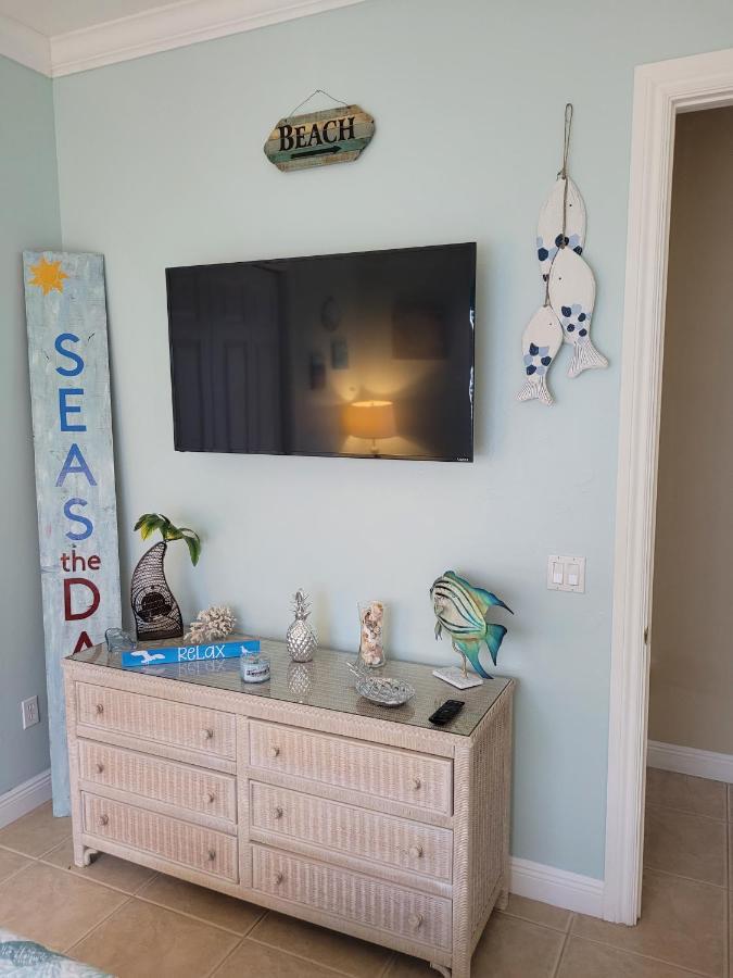 Cape Paradise B & B - Your Luxury Tropical Retreat Cape Coral Extérieur photo