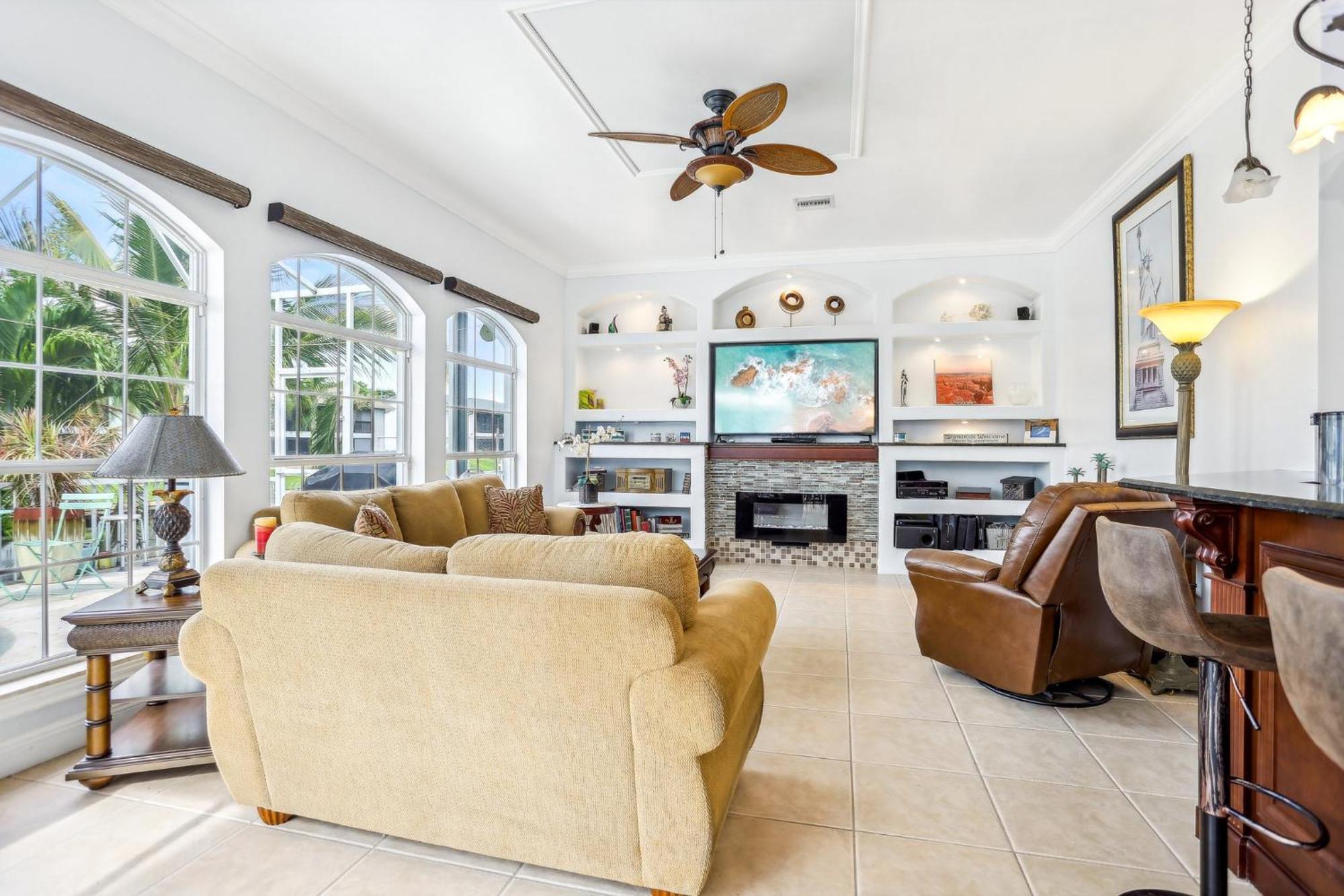 Cape Paradise B & B - Your Luxury Tropical Retreat Cape Coral Extérieur photo