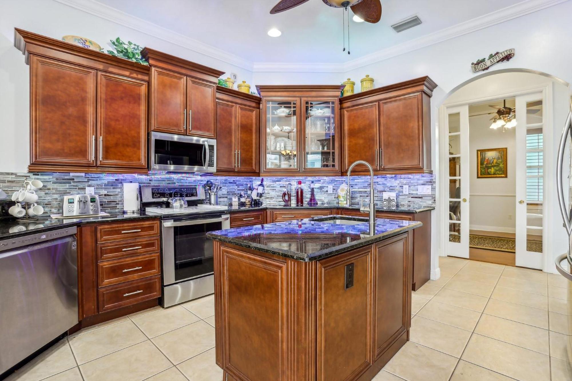 Cape Paradise B & B - Your Luxury Tropical Retreat Cape Coral Extérieur photo
