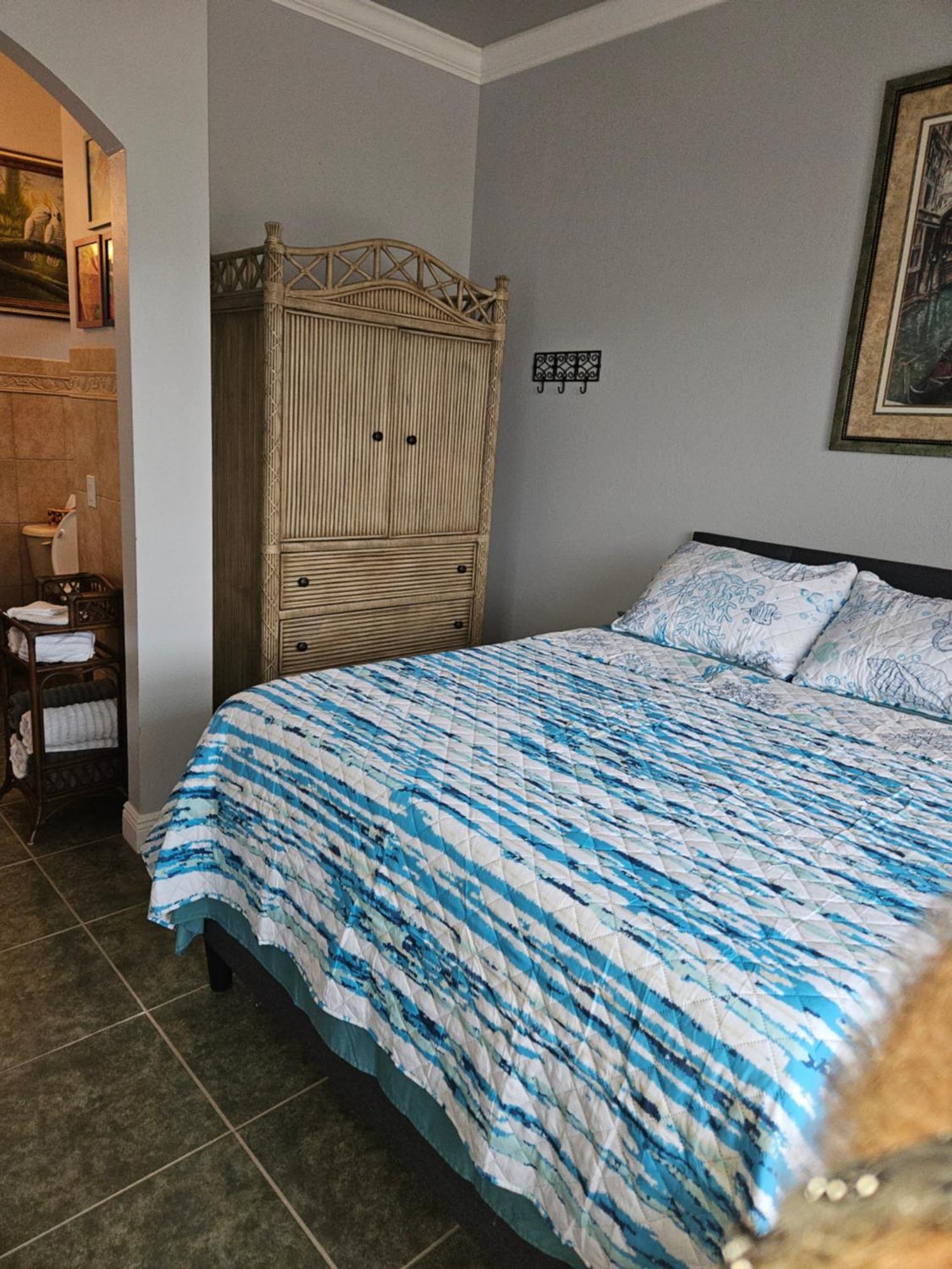 Cape Paradise B & B - Your Luxury Tropical Retreat Cape Coral Extérieur photo