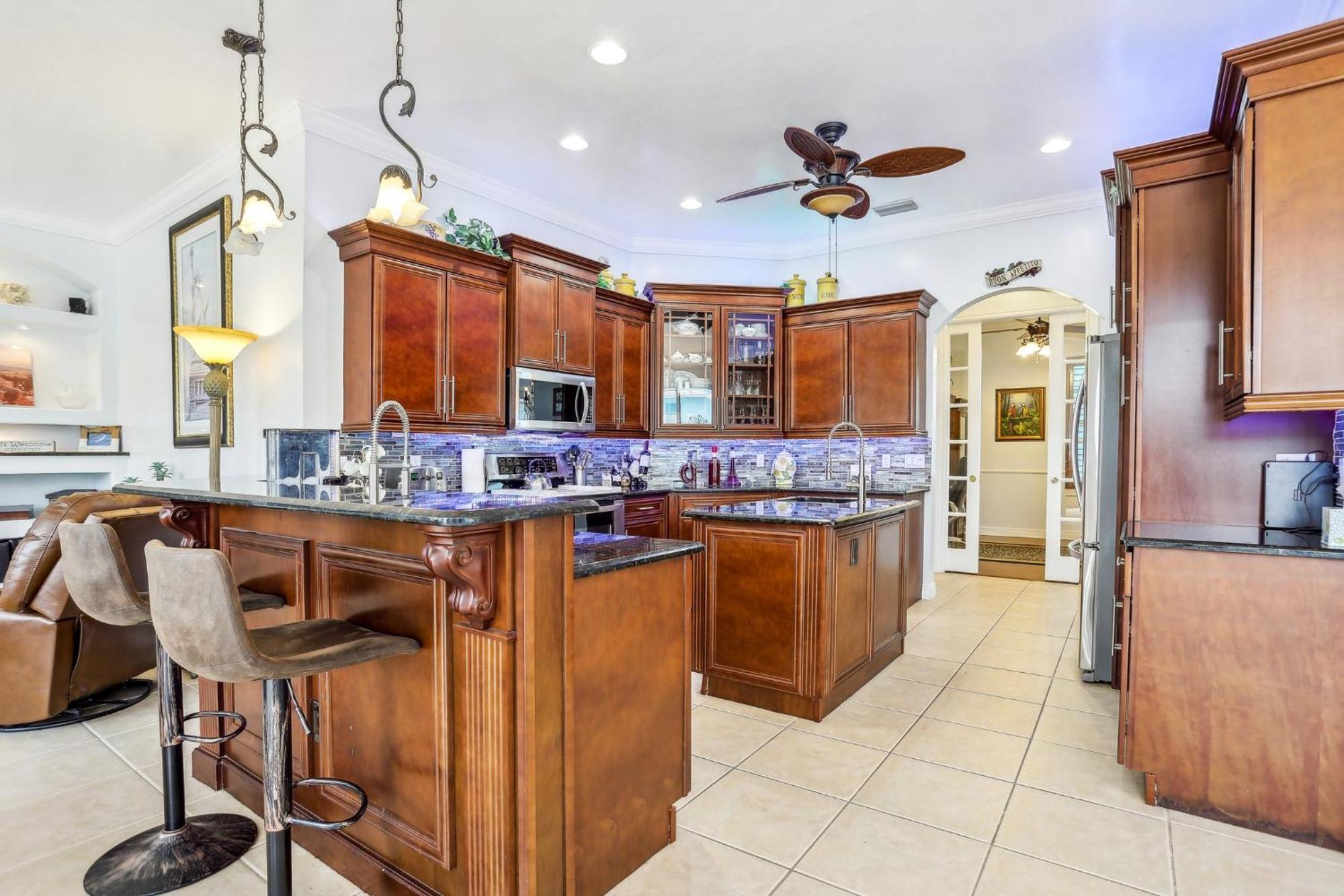 Cape Paradise B & B - Your Luxury Tropical Retreat Cape Coral Extérieur photo